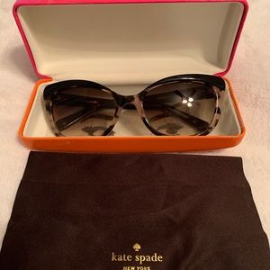 Kate Spade Sunglasses! Cat Eye Style!